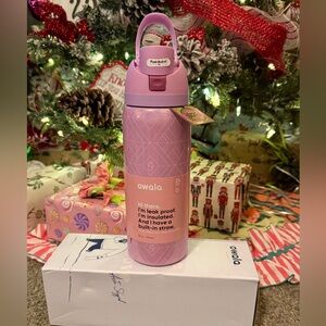 Owala Wicked For Good 32oz Freesip Water Bottle Glinda Limited Edition NEW